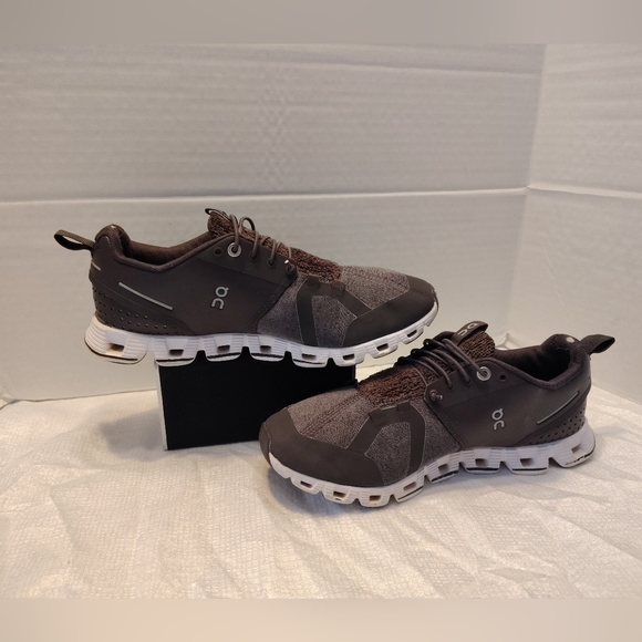 On Cloud 5, Women's # 7 US, Running Shoes - Picture 4 of 12